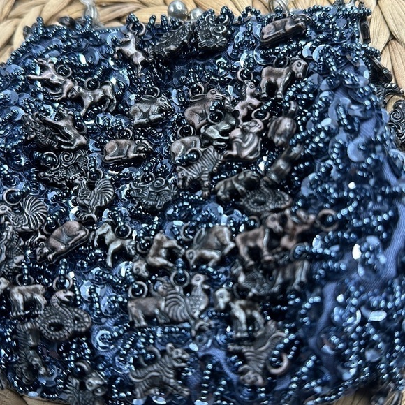 So Unique Beaded and Sequin Animal Charms Beaded Strap Wristlet Crossbody Purse - Picture 2 of 9